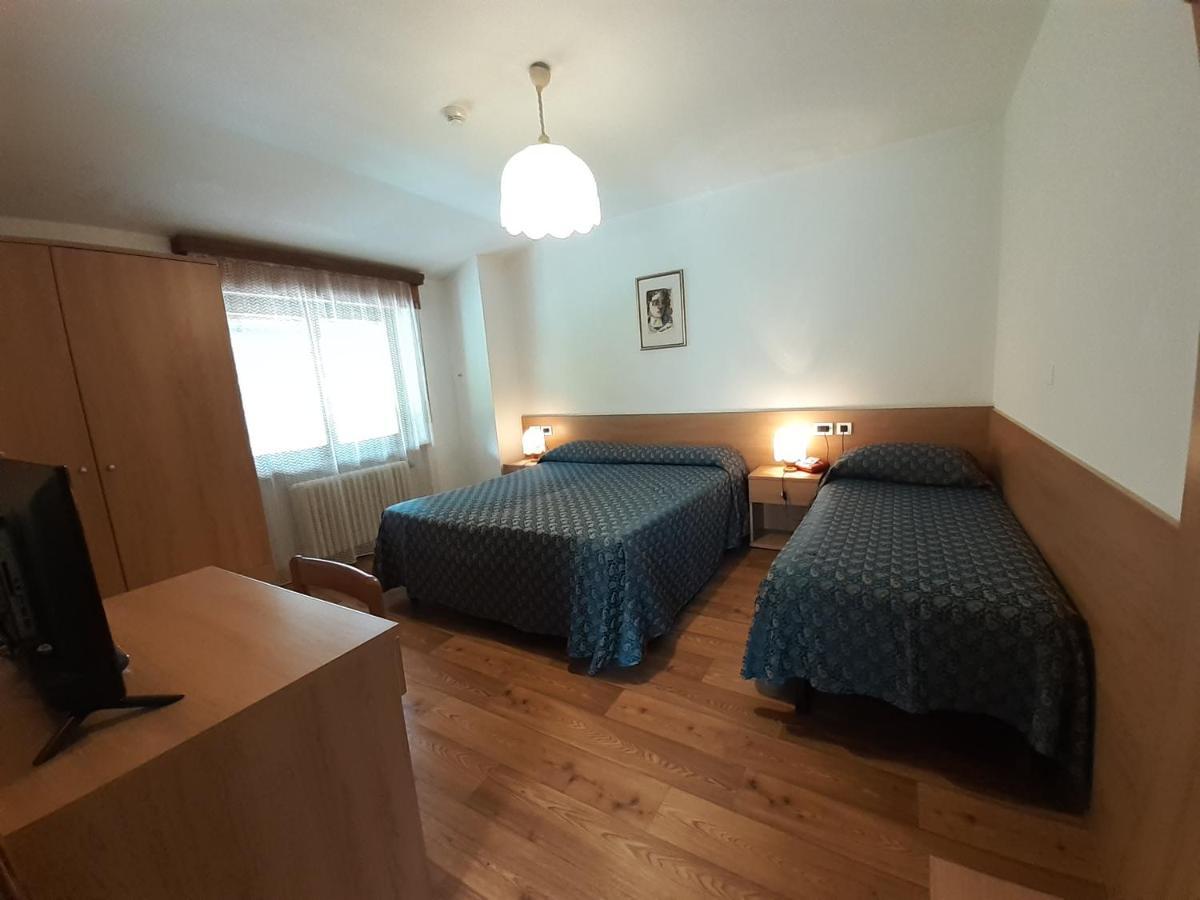 Hotel Garni Miramonti Фалкаде Екстериор снимка