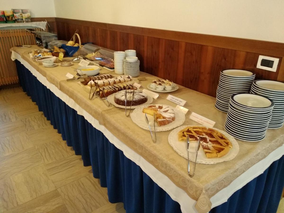 Hotel Garni Miramonti Фалкаде Екстериор снимка