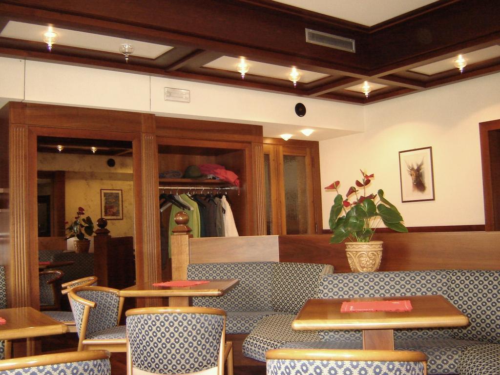 Hotel Garni Miramonti Фалкаде Екстериор снимка