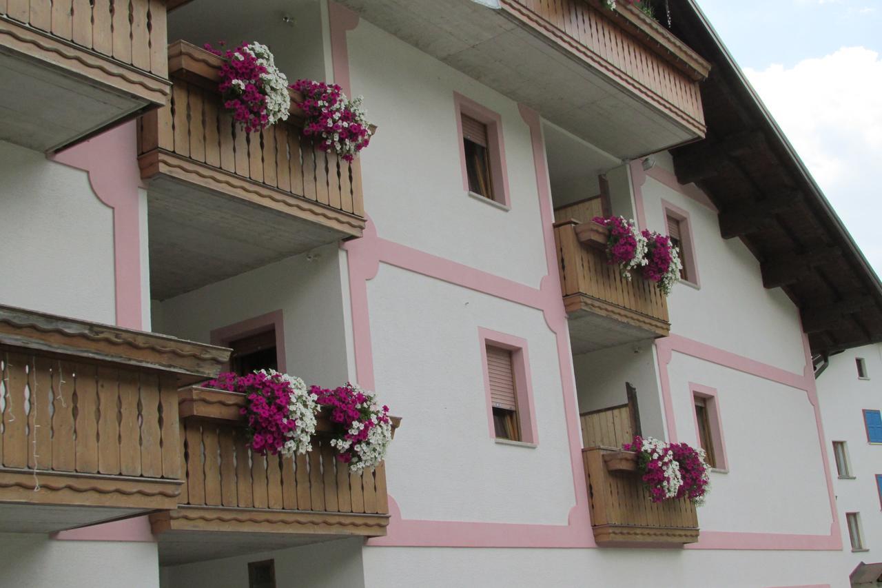 Hotel Garni Miramonti Фалкаде Екстериор снимка